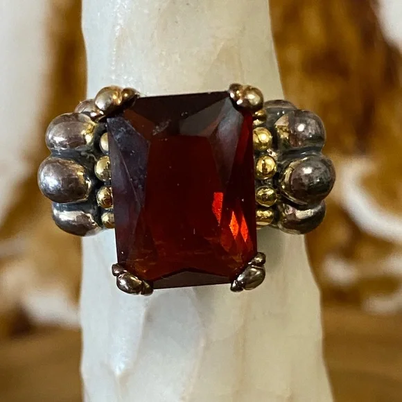 Swarovski Red Silver Ring - Picture 1 of 2